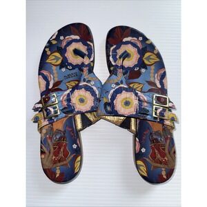 JEON Icon Wearable Art ITALY Leather Thong Sandals Size 7